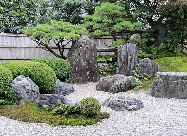 rock garden Kyoto, v...