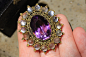 流光潋滟。维多利亚时期英国古董珠宝。紫水晶月光石金胸针-淘宝网