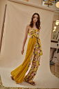Silvia Tcherassi Resort 2019 Fashion Show : The complete Silvia Tcherassi Resort 2019 fashion show now on Vogue Runway.