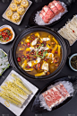 多样火锅食材营养汤底