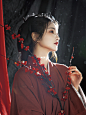 “红梅白雪知”