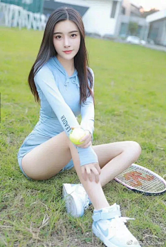 喾圐采集到A女人