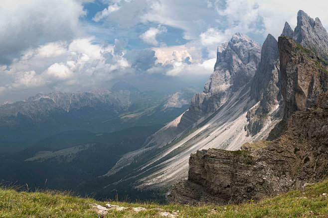 Seceda Mountain : Se...