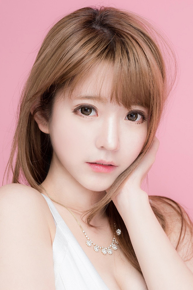 韩国第一美女yurisa超迷人写真照图集