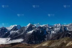 喜马拉雅山的雪山