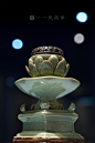 明 龙泉窑青瓷莲花形灯盏 浙江省博物馆藏
