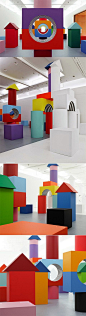 www.thecoolhunter.net/article/detail/2329/daniel-buren--childs-play-exhibition--naples