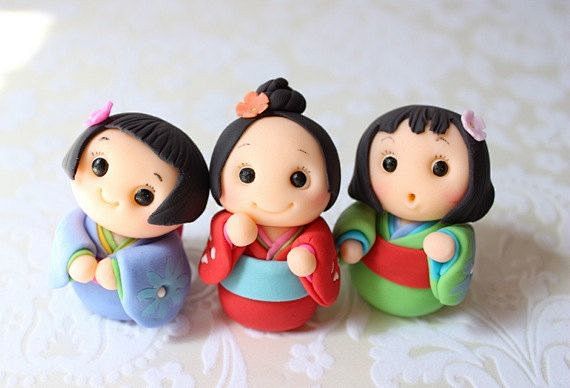 Kokeshi Dolls Cupcak...