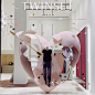 爱来袭。 我们的橱窗展示着米兰#twinset新店的开业。 心脏是由玻璃纤维制成的外壳，切成可模拟破裂鸡蛋的线条#joanntanstudio #setdesign #visualmerchandising