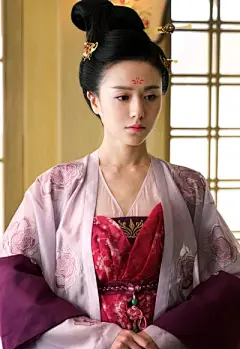 红衣古装女子剧照 - 堆糖，美图壁纸兴趣社区