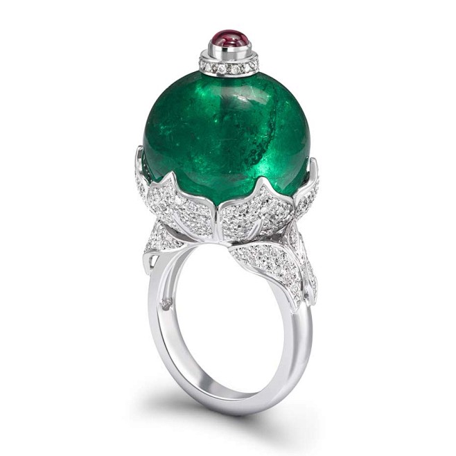 Theo Fennell emerald...