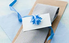 唯美的礼物装饰桌面高清壁纸桌面壁纸3