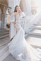 【我喜欢的婚纱】Lace is an iconic, longtime trend for wedding dress design! #蕾丝控# #时尚新娘# #唯美婚纱照# #婚纱2017# #鱼尾公主裙#@予心木子