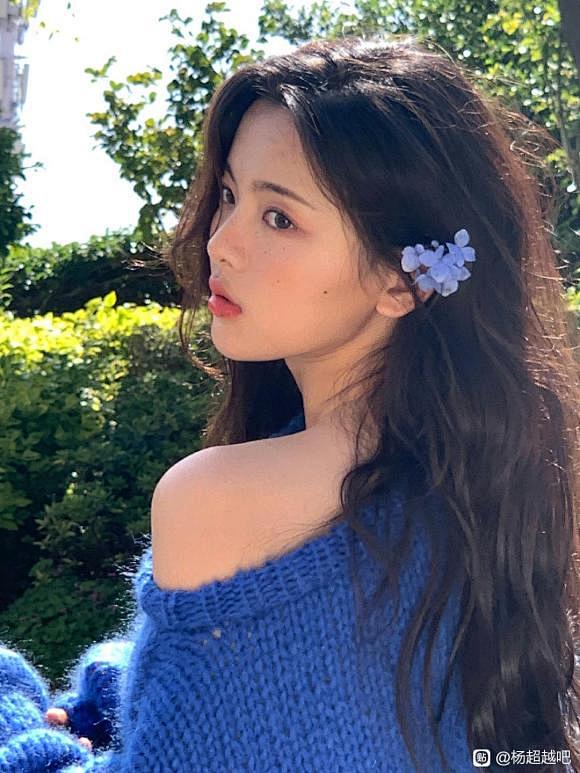 杨超越