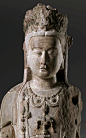 北齐至隋初的一尊观音像，令人称叹的是璎珞佩饰
