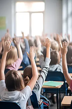 学生上课听课高清摄影图