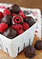 Chocolate-Covered Raspberries#赏味期限# #甜品#