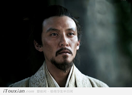 你们都太小瞧张震这个演员了:拍《赤壁》,为演孙权他熟读三国;拍