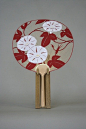 团扇发源于中国，在飞鸟时代运用于仪式和节日。江户时代，团扇被广泛当做纪念品和礼物。

热衷分享优质设计资源，共享带来进步，欢迎关注！http://huaban.com/jasonlve/