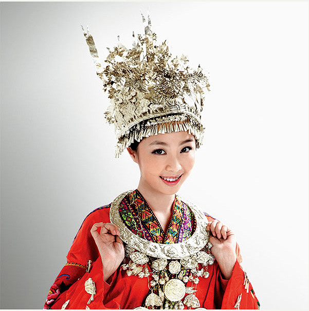 人物图片 少数民族服饰 苗族姑娘 美女 少数民族美女人物 人物素材5z