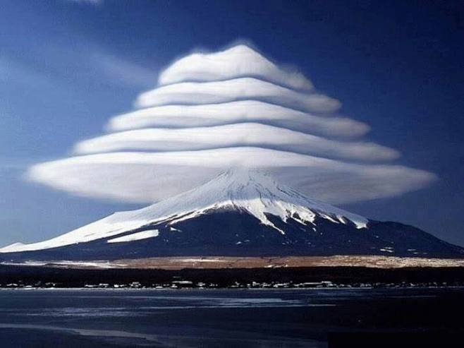 富士山上的五段雲#大自然#