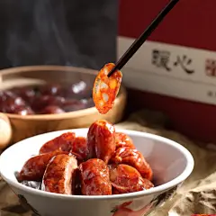 「美食摄影」腊肠 三鼎之力品牌策划| 餐饮VI | 文创设计 | 美食摄影 | 鼎级菜谱 | 营销策划