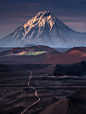 Kamchatka: to the abyss of the Earth on Behance _中式素材_T2020227 #率叶插件，让花瓣网更好用_http://ly.jiuxihuan.net/?yqr=undefined#