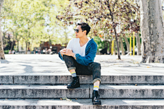 就噢采集到男pose