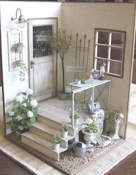 by Dollhouse & Minia...