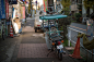 supercub for soba delivery : You can see the demae-ki (出前機 ) on the rear carrier. Demae-ki is a fixture with springs or air cushions and dampers for the transportation of soba bowl without spilling soup.