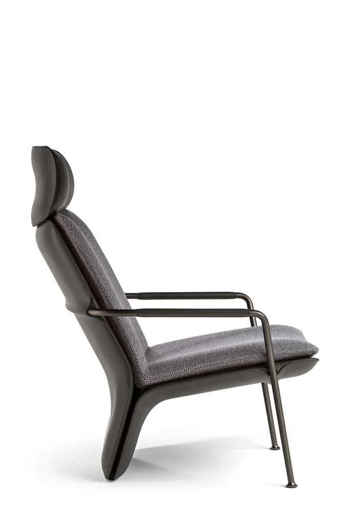 upholsteredarmchairwithheadrestarabesquearmchairwithheadrestby