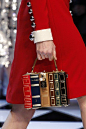 Dolce & Gabbana Fall 2016 Ready-to-Wear ​​​​