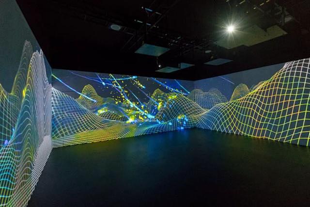 今晚翻"千里江山图ar科技艺术展"的牌!