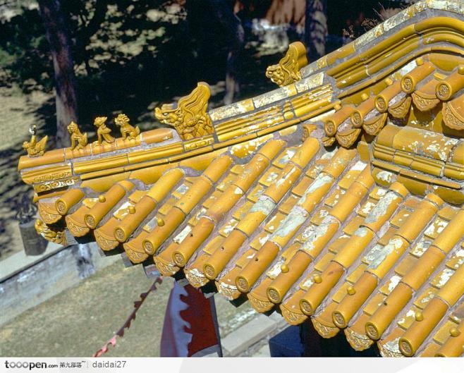 承德避暑山庄-金色的琉璃瓦