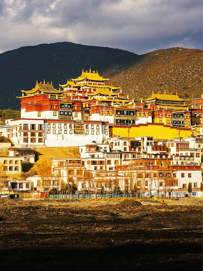 松赞林寺| 这样拍爆赞朋友圈附详细机位图