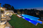 洛杉矶的托斯卡纳风格豪宅
  这处房产于三月份挂牌出售，Partners Trust Real Estate Brokerage and Acquisitions房产公司的阿拉娜(Santiago Arana)负责代理，要价略低于1,700万美元（折合人民币约1.046亿元）。