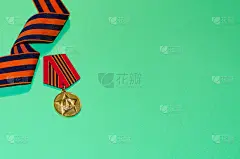 爱国主义,奖牌,成功,圣乔治,绿色背景,战胜暴力日,幸福,缎带,75周年纪念