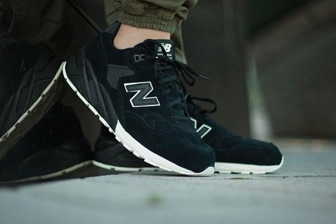 New Balance MRT580 "...