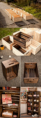 【微甜生活】创意空间家居之旧木箱子摞出新柜子

普通的旧木箱略微加工就能改造成实用又耐看的新家具。