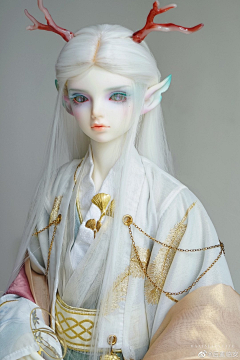 吃菜放辣采集到妆容，打扮