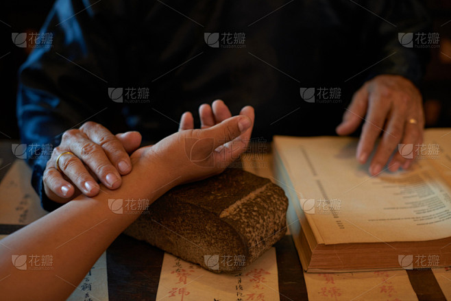 脉诊,越南人,印度草医学,水平画幅,东亚...