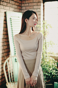希望不上班的Ivan采集到美女——气质