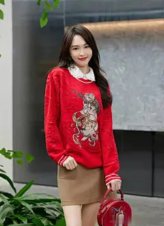 来自网络女神唐嫣美女壁纸来了