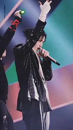 #王一博加盟818全球汽车夜# wyb #王一博冰雨火# ！！！@UNIQ-王一博