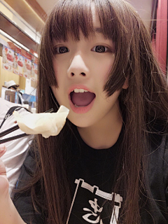 闲逛娱乐采集到美女