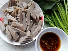 扒糕， 摄影/秉烛夜读，图/汇图网