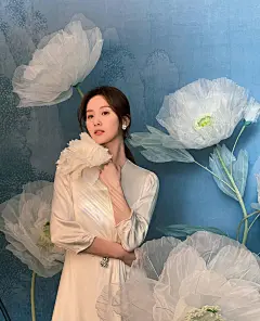 #GIF创作人# 刘诗诗一身白...@饺子谈八卦的动态