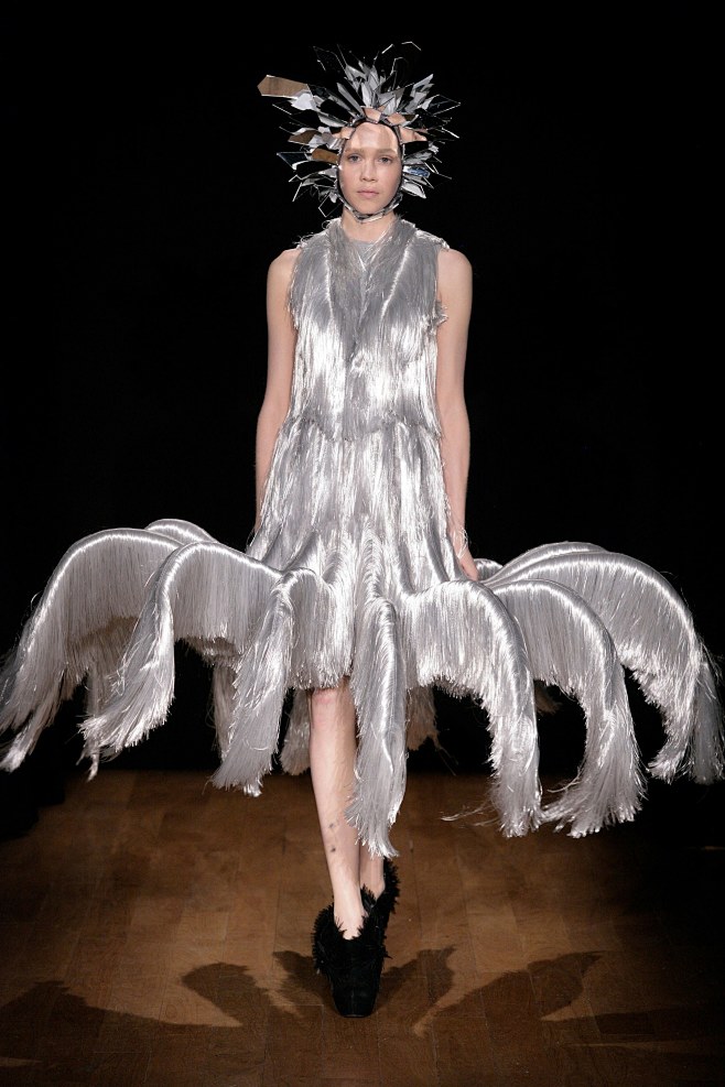 Iris van Herpen Spri...