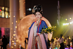 belle-黛雅采集到演艺表演