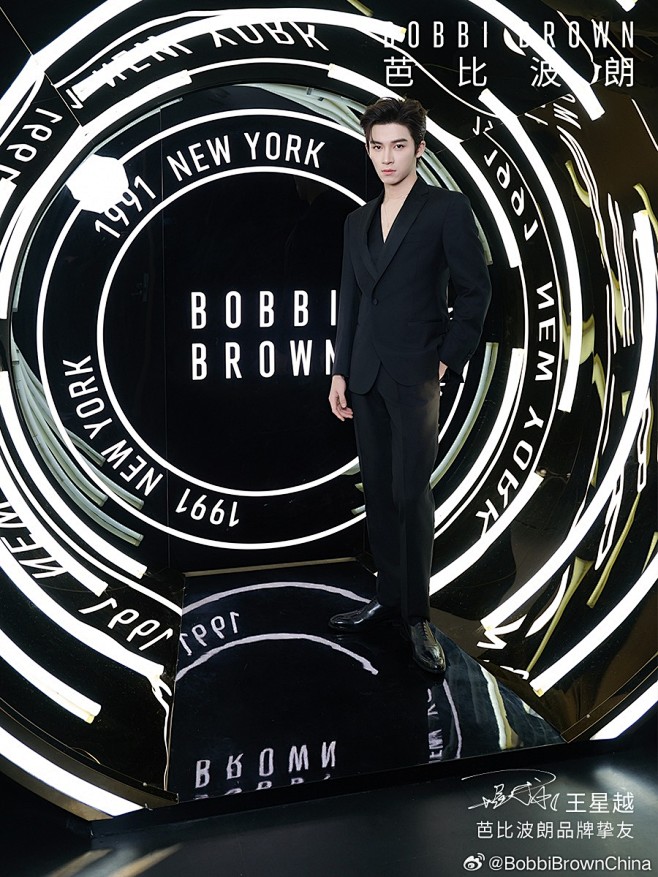 @BobbiBrownChina 的个人...